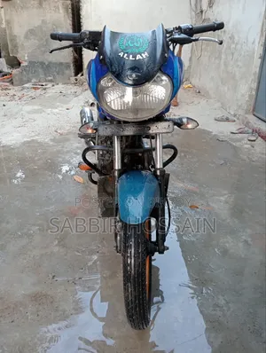 বাজাজ ২০১৮ ব্লু