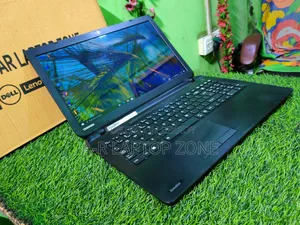 Laptop Toshiba 4GB AMD SSD 72GB