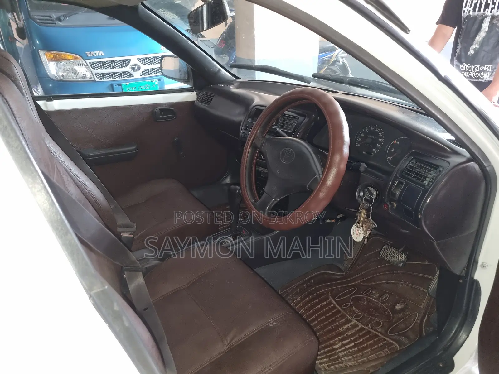 Toyota Stallion 1999 White