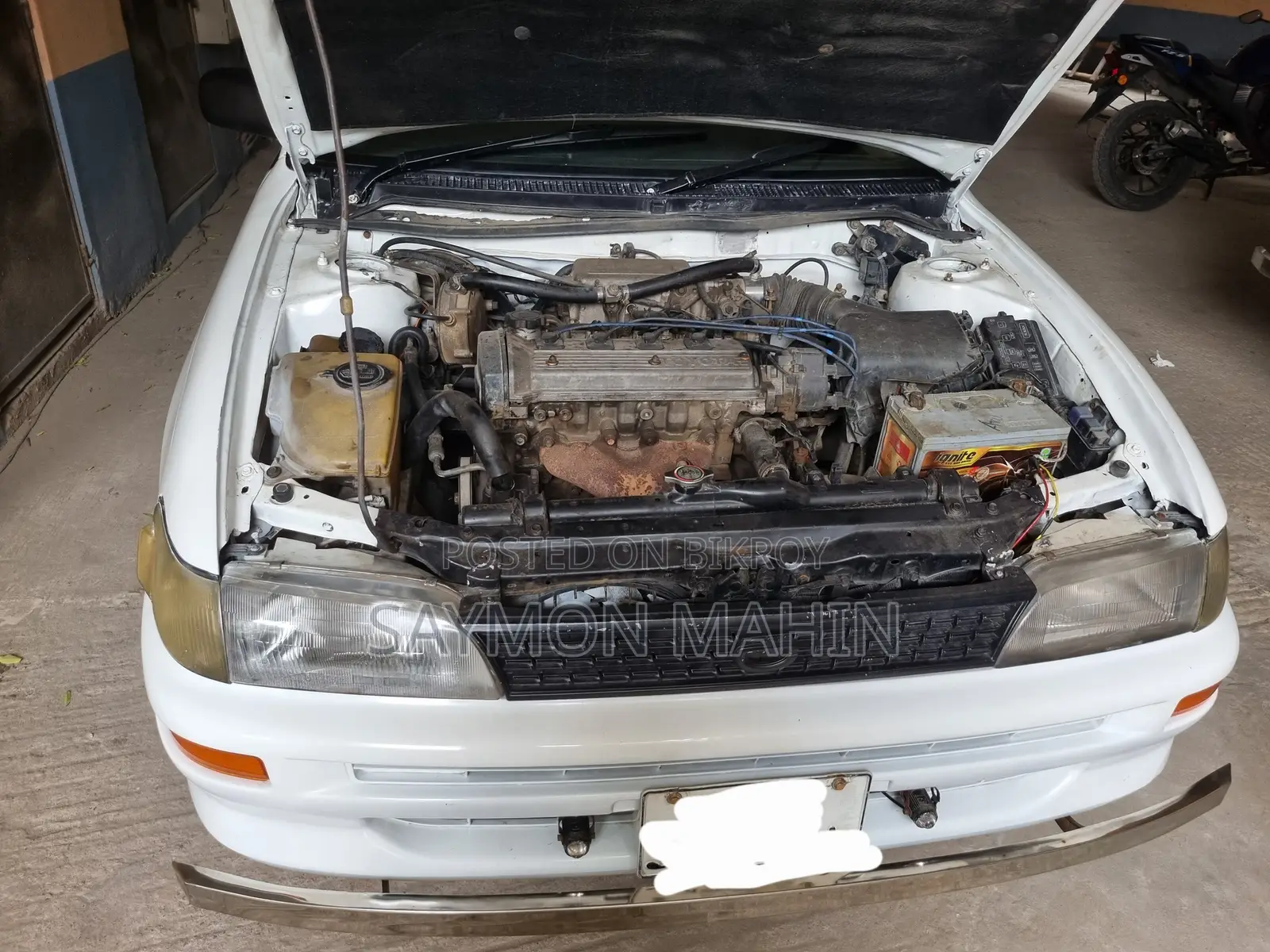 Toyota Stallion 1999 White