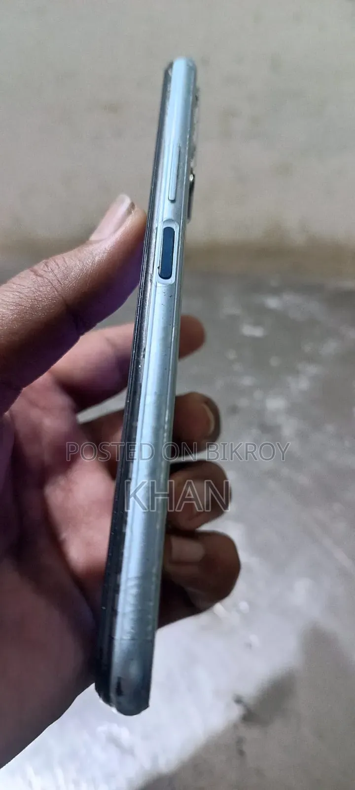 Vivo Y20 64 GB