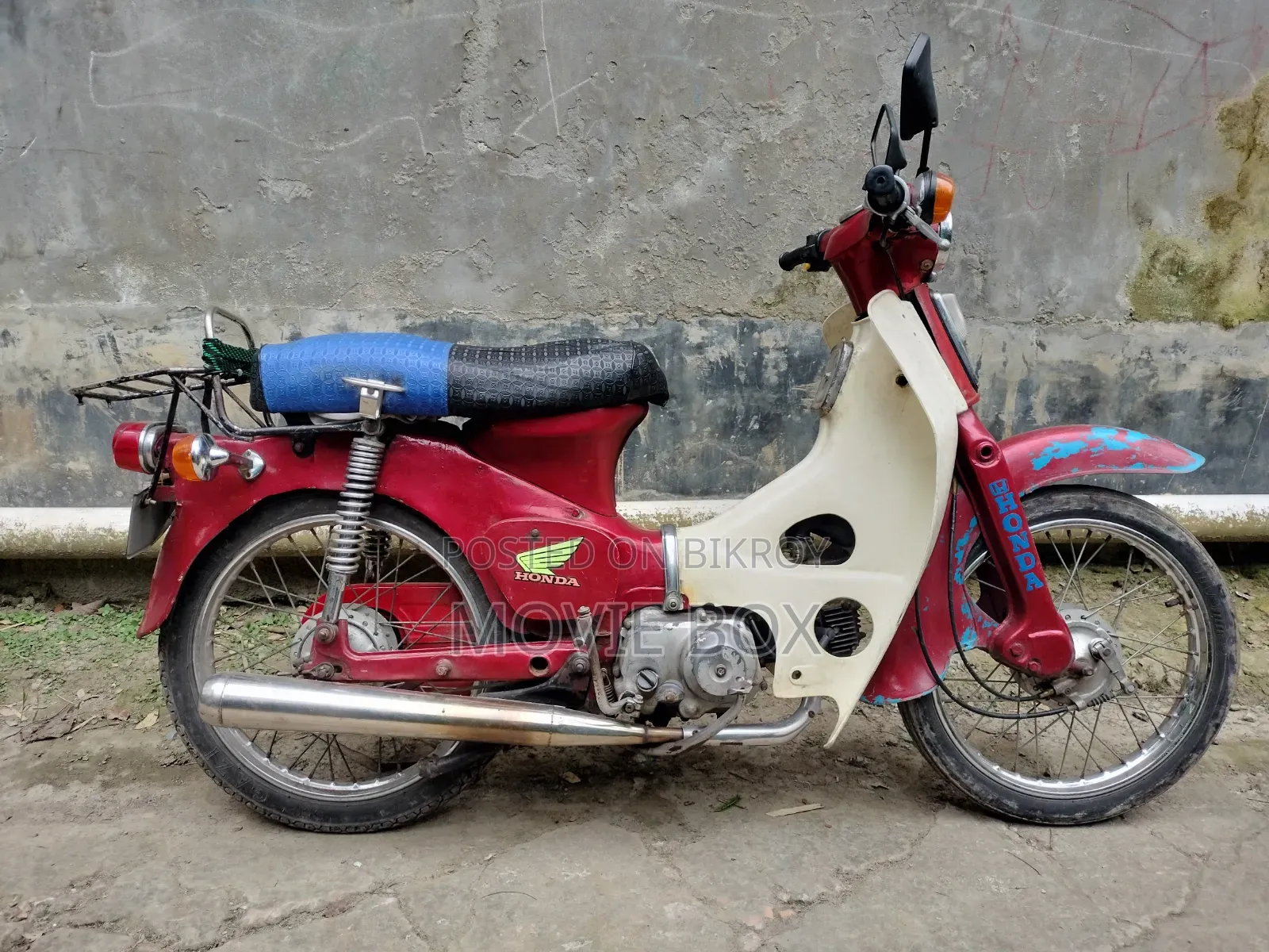 Honda 1977 Red