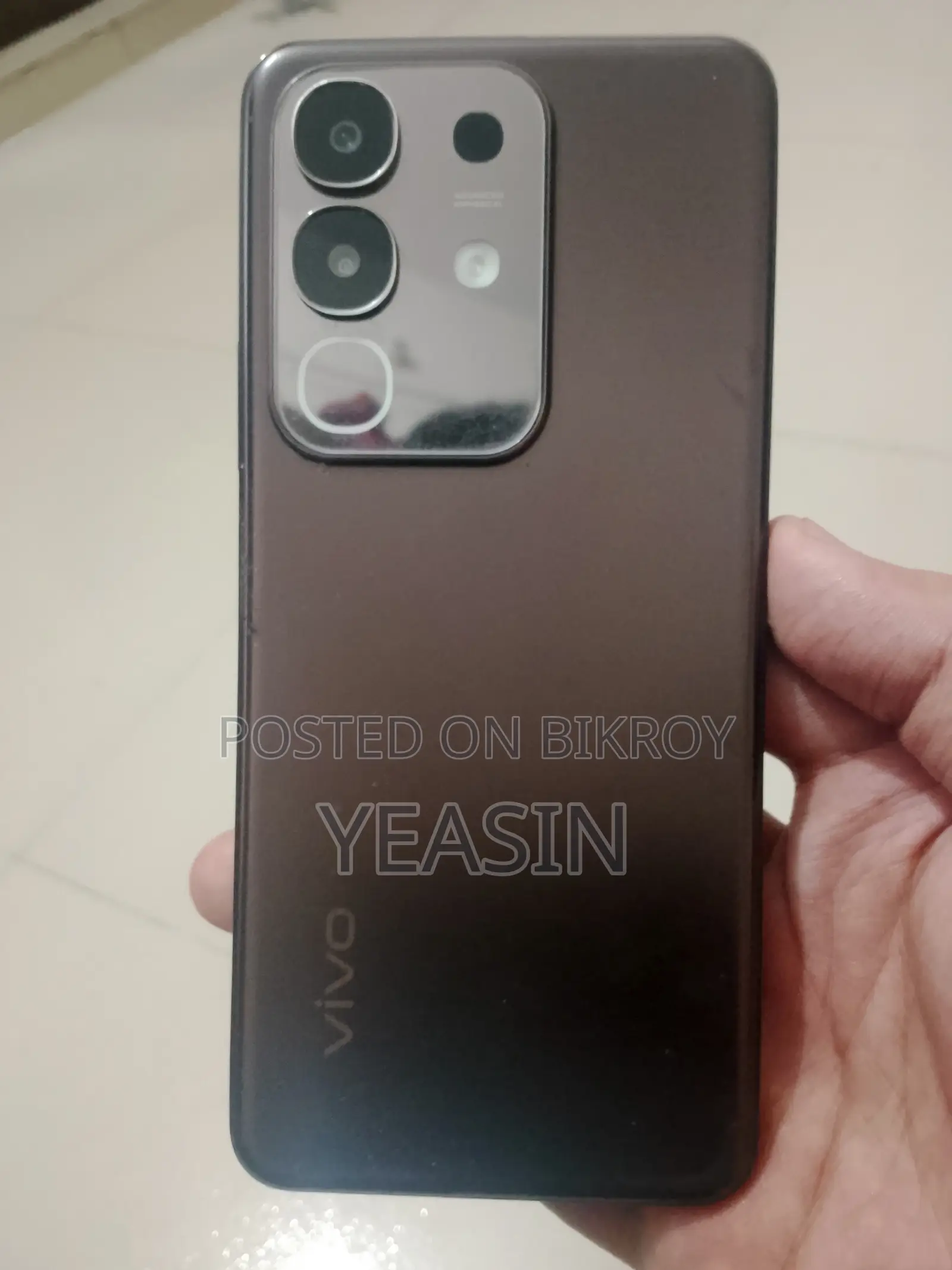 Vivo Y29 256 GB Bronze