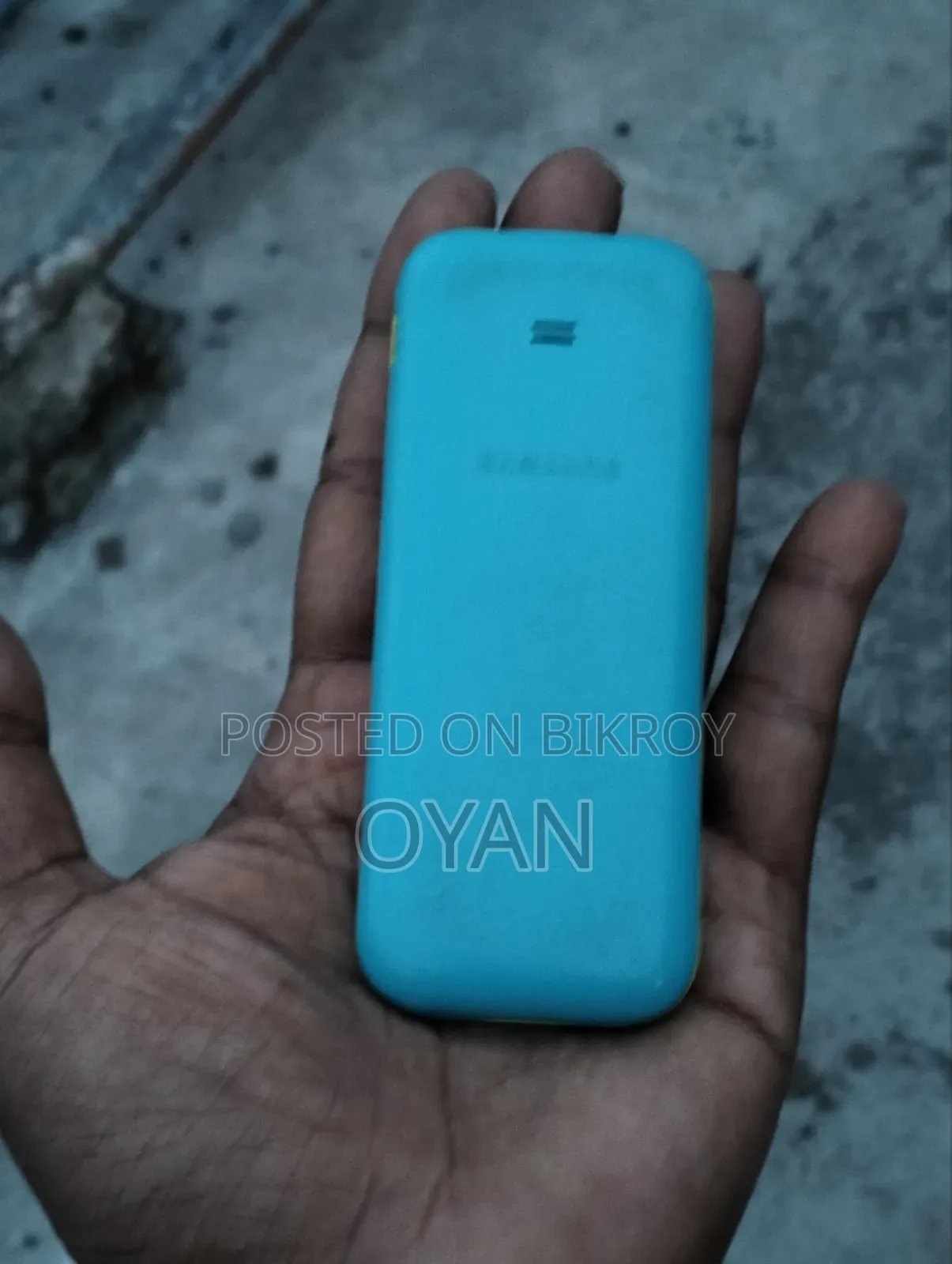 New Samsung Guru Music 2 Blue