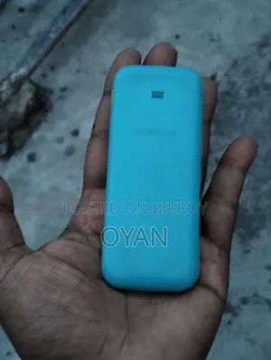New Samsung Guru Music 2 Blue