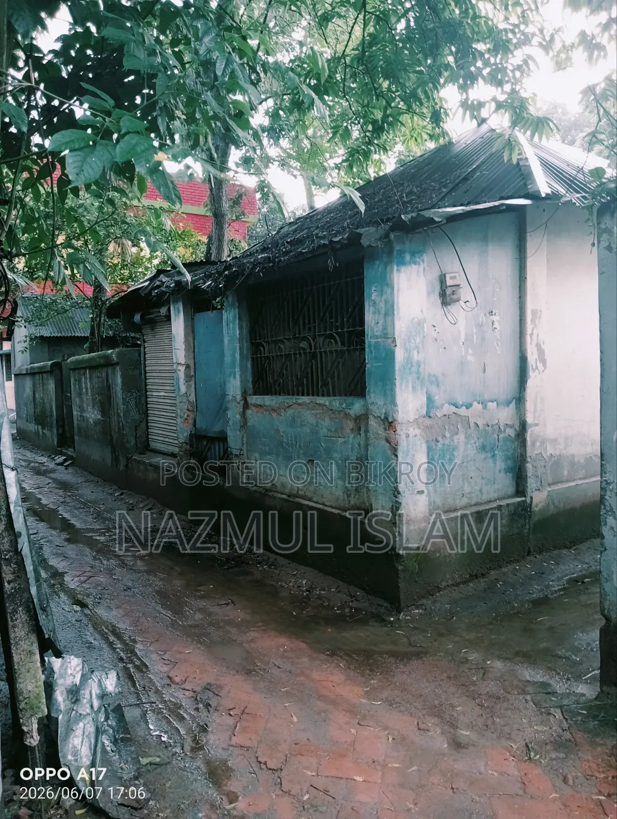 Magura Land with House for Sale