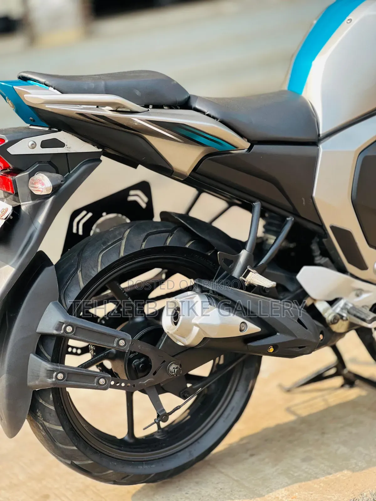 Yamaha FZ 2018 Gray