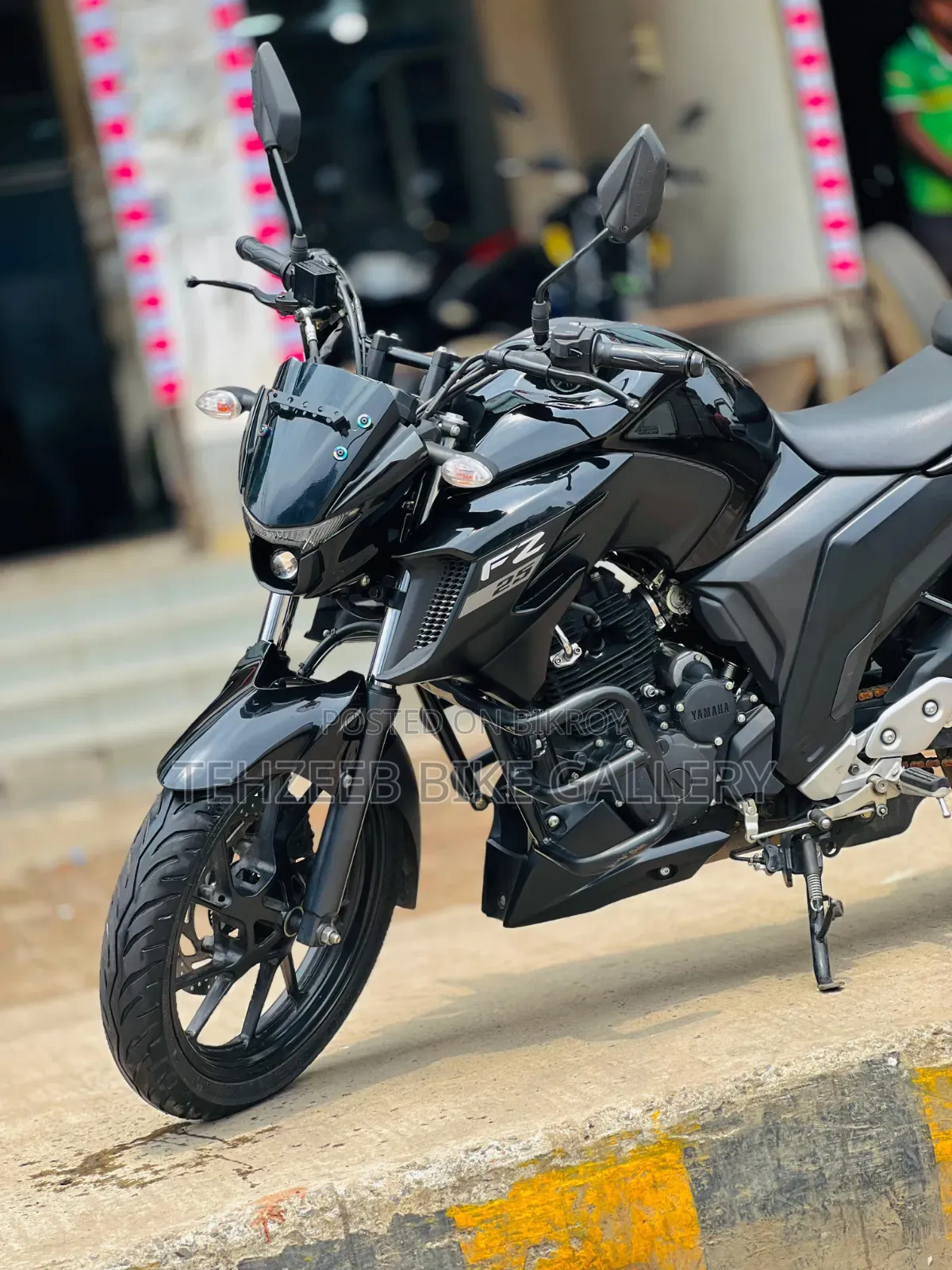 Yamaha FZ 2025 Black