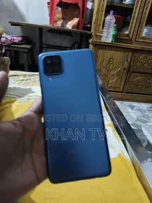 Samsung Galaxy A12 128 GB Blue