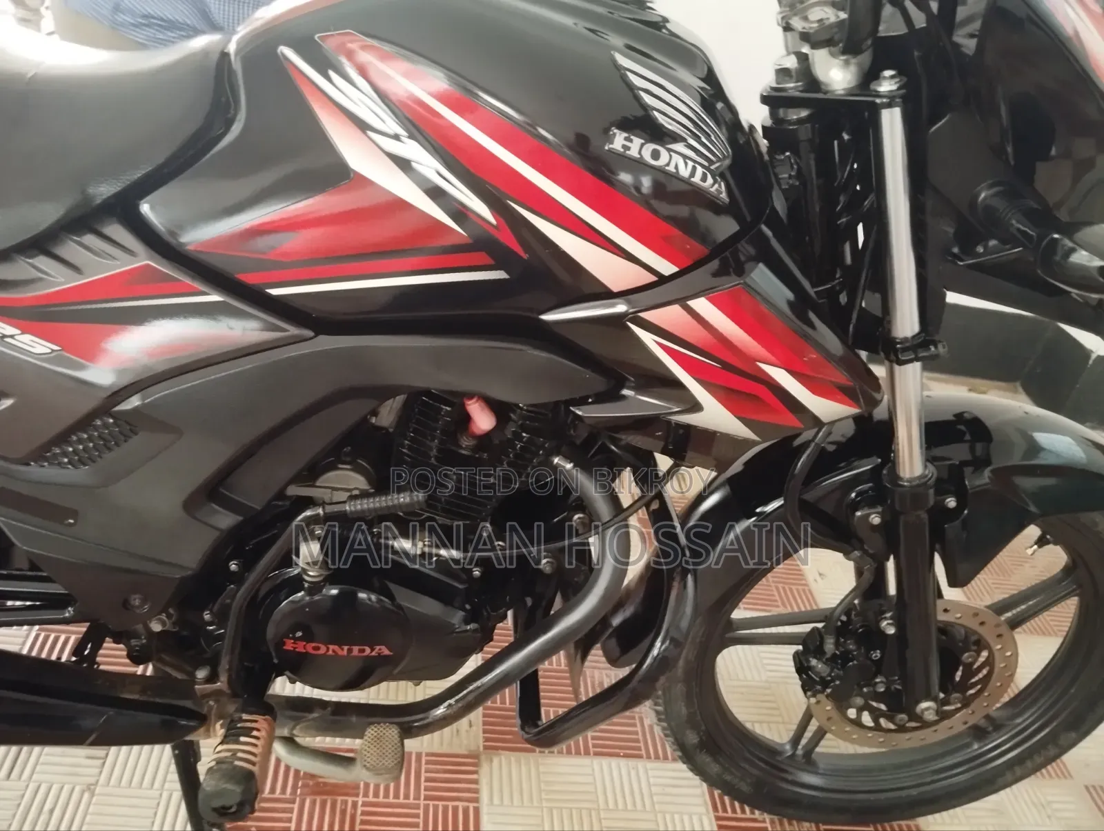 Honda CB 2019 Red