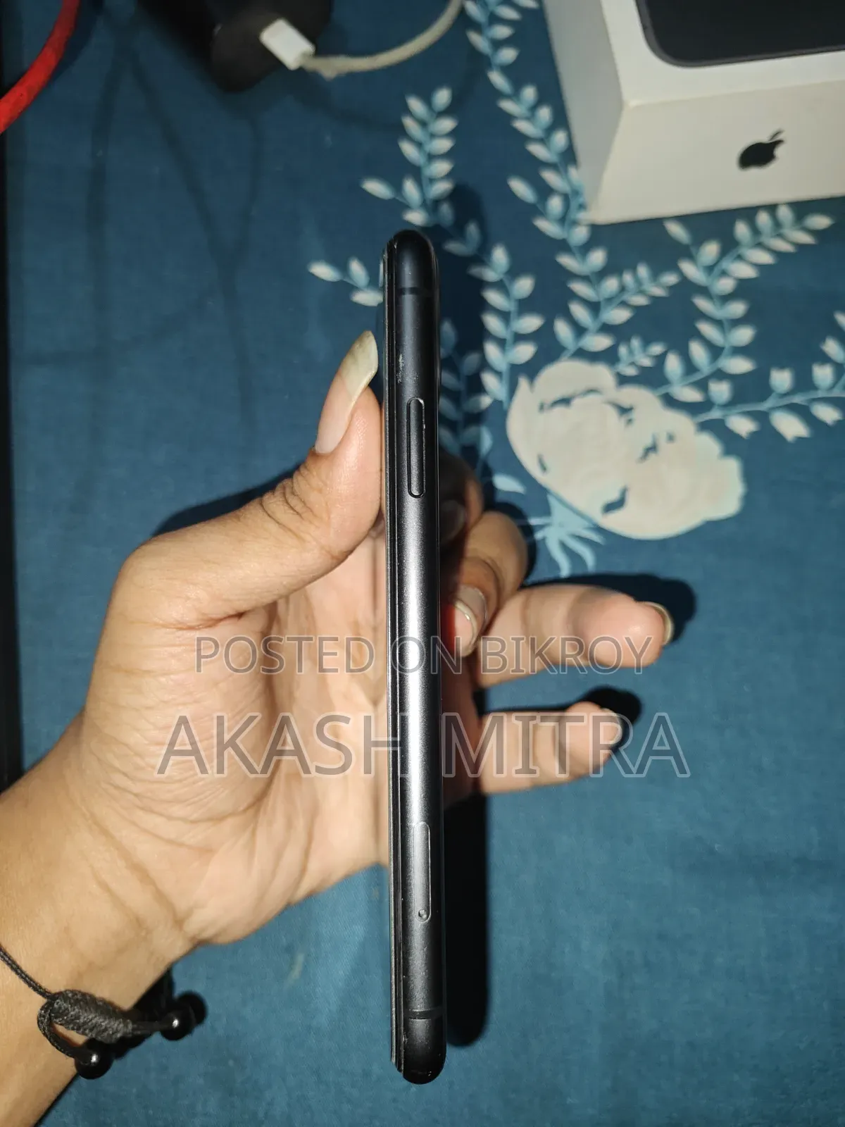 New Apple iPhone 11 64 GB Black