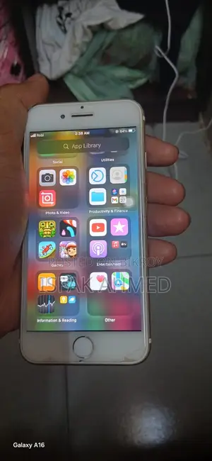 Apple iPhone 7 32 GB Gold