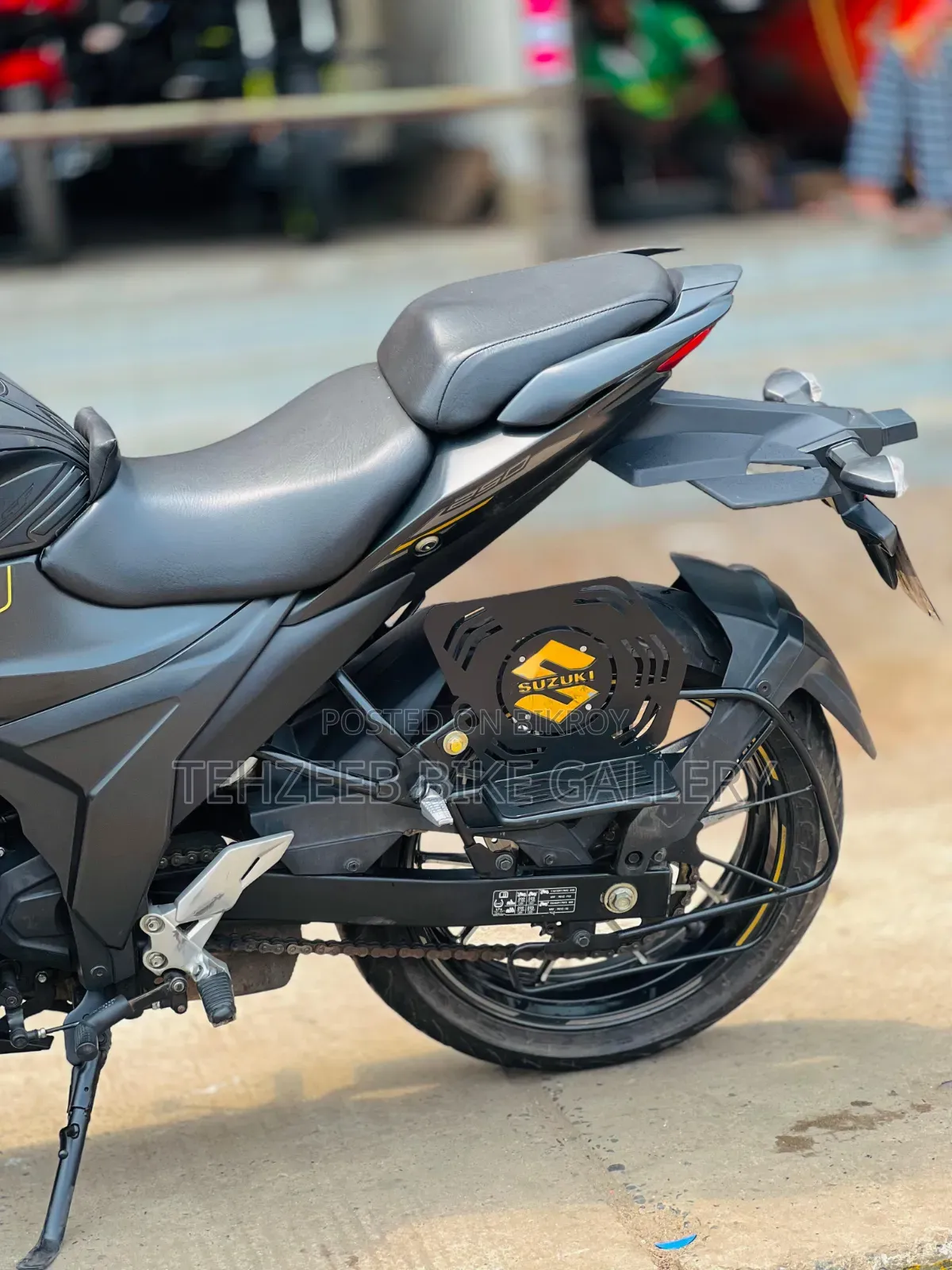 New Suzuki Gixxer SF 2025 Black