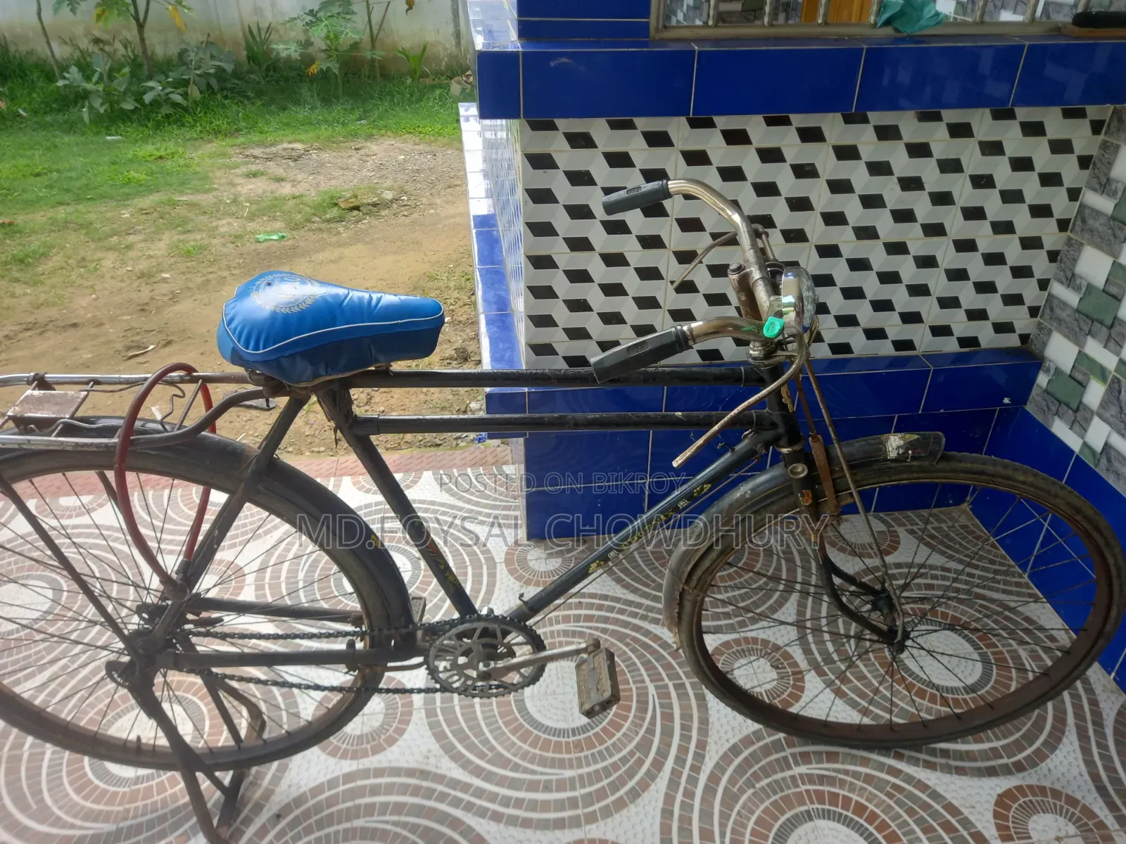 Phoenix bicycle like new