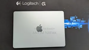 New Laptop Apple MacBook Air 2025 M4 16GB Apple M4 SSD 512GB