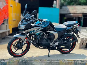 Yamaha 2019 Black