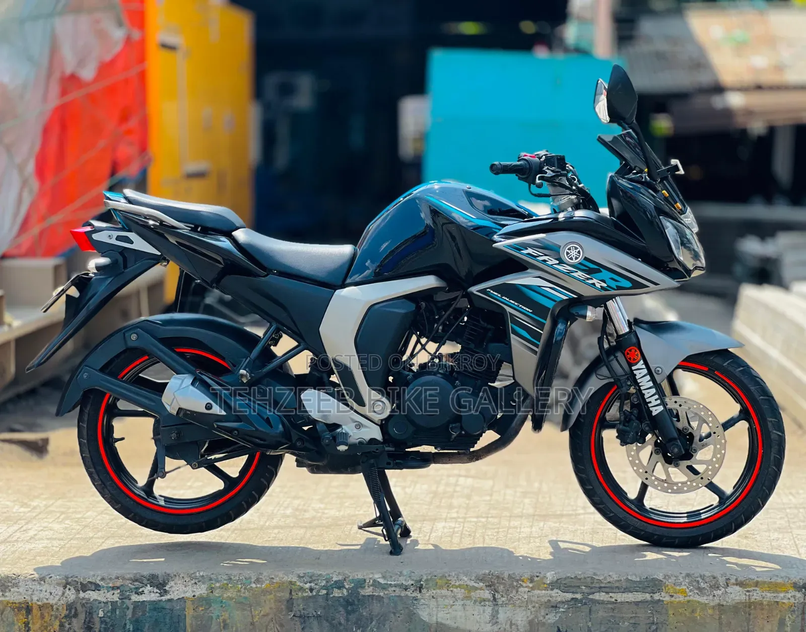 Yamaha 2019 Black