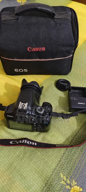 Canon 1200D with Canon Prime Lens