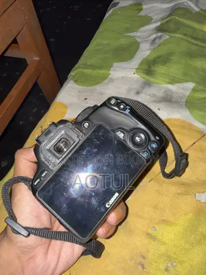 Canon 100d