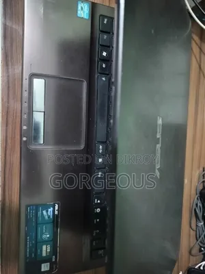 ল্যাপটপ আসুস ৪জিবি ইন্টেল কোর আই৩ এইচডিডি+এসএসডি ৭৫০জিবি