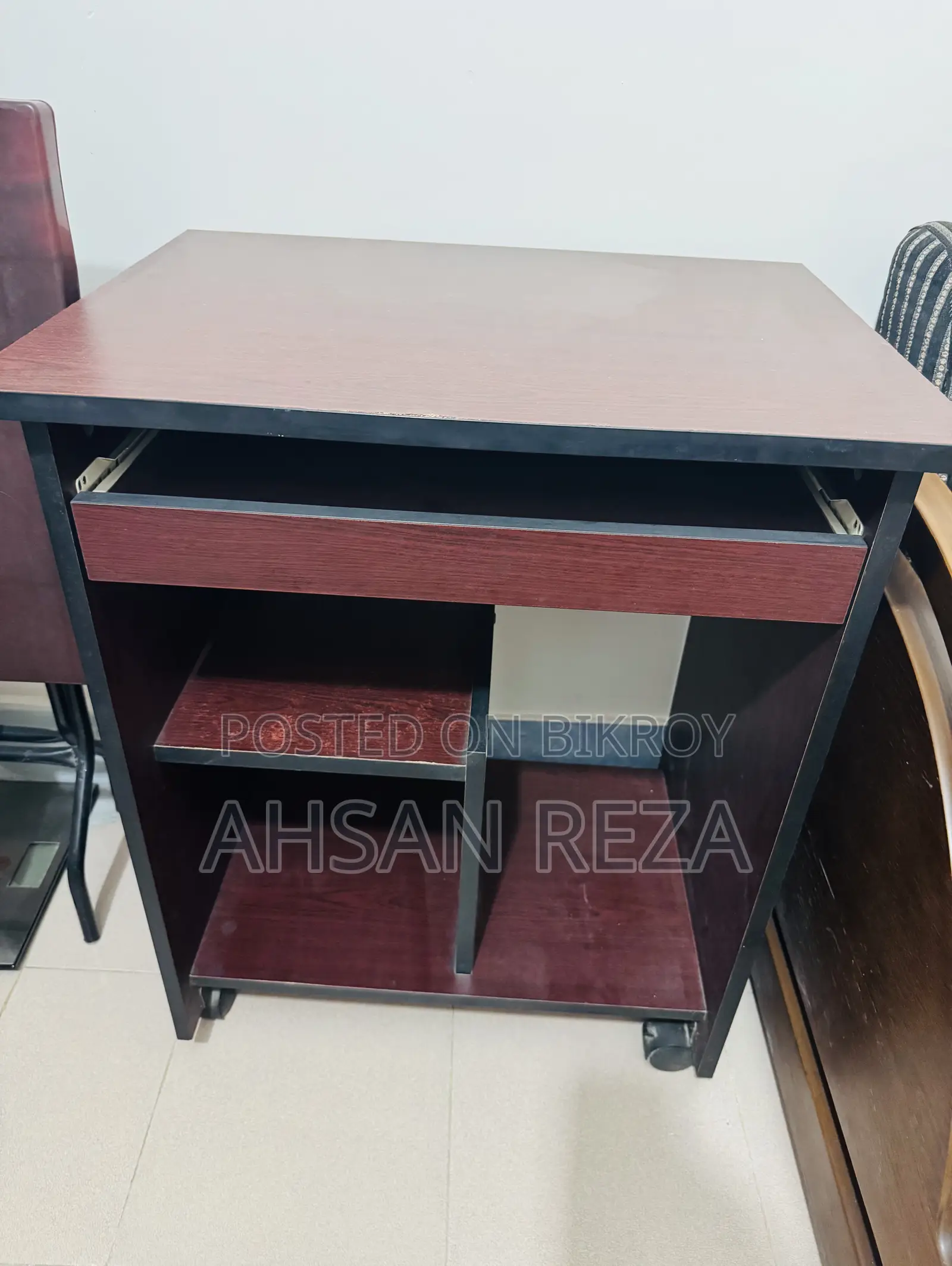 Lightly used Partex computer table for sale at a low price