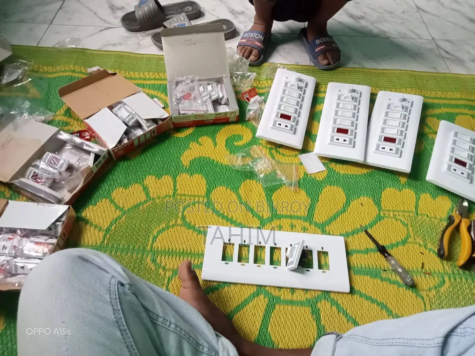 Electrick Switch Board.
