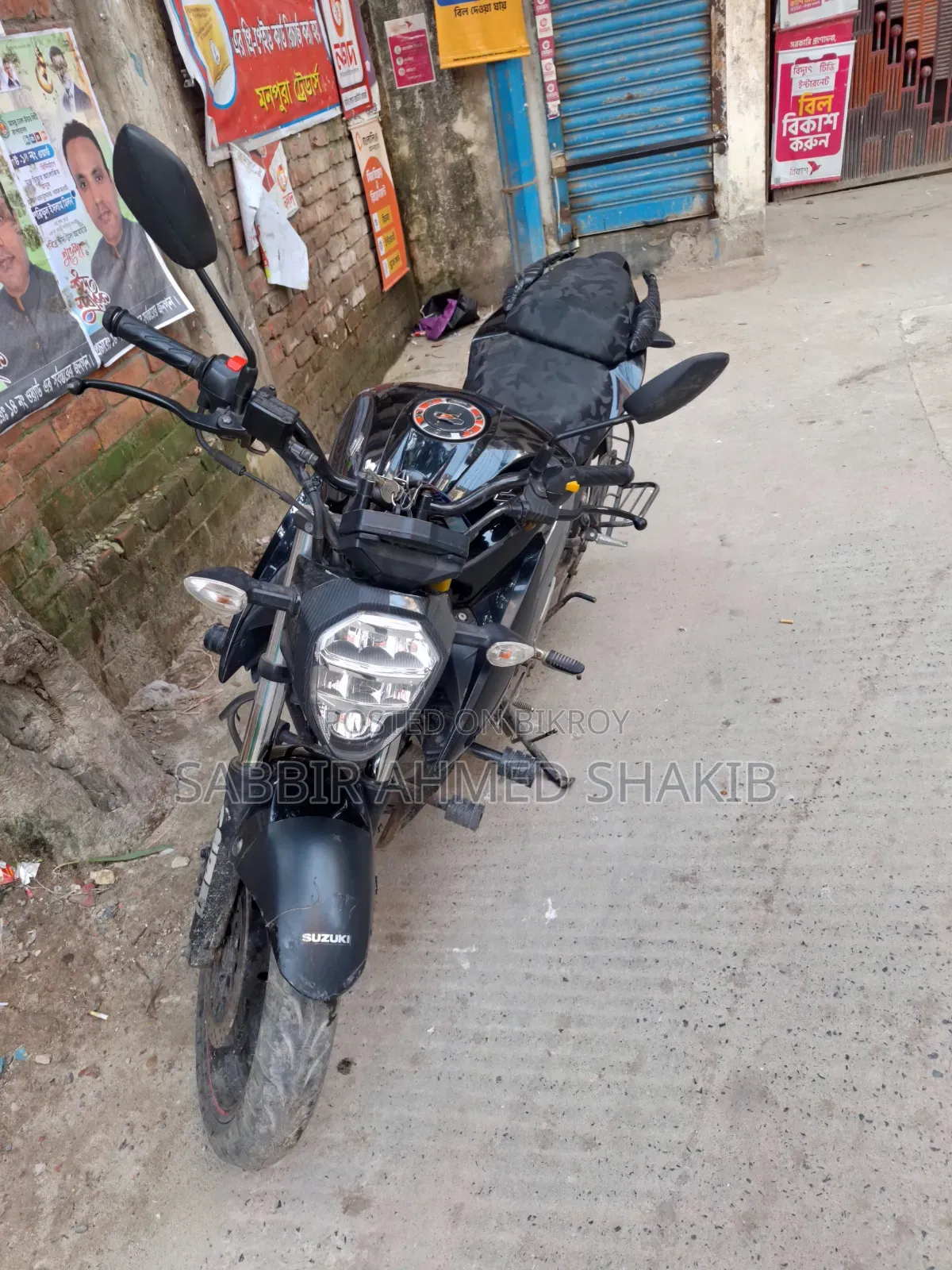 Suzuki 2020 Black