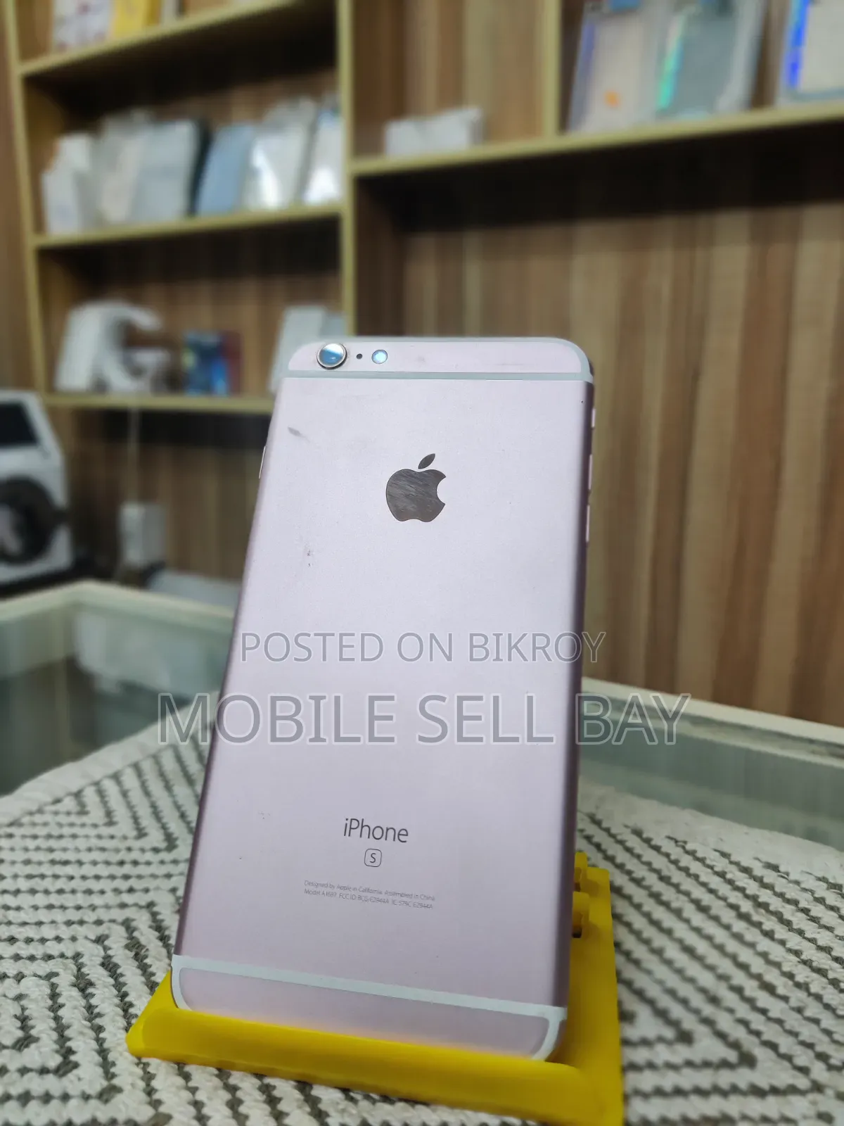 Apple iPhone 6s 64 GB Rose Gold