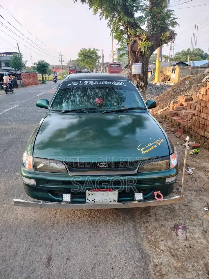 Toyota Corolla LE 2026 Green