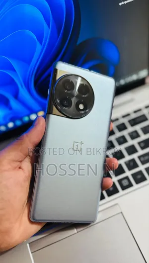ওয়ানপ্লাস ১১আর ২৫৬ জিবি