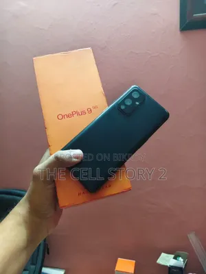 ওয়ানপ্লাস ৯ ১২৮ জিবি কালো