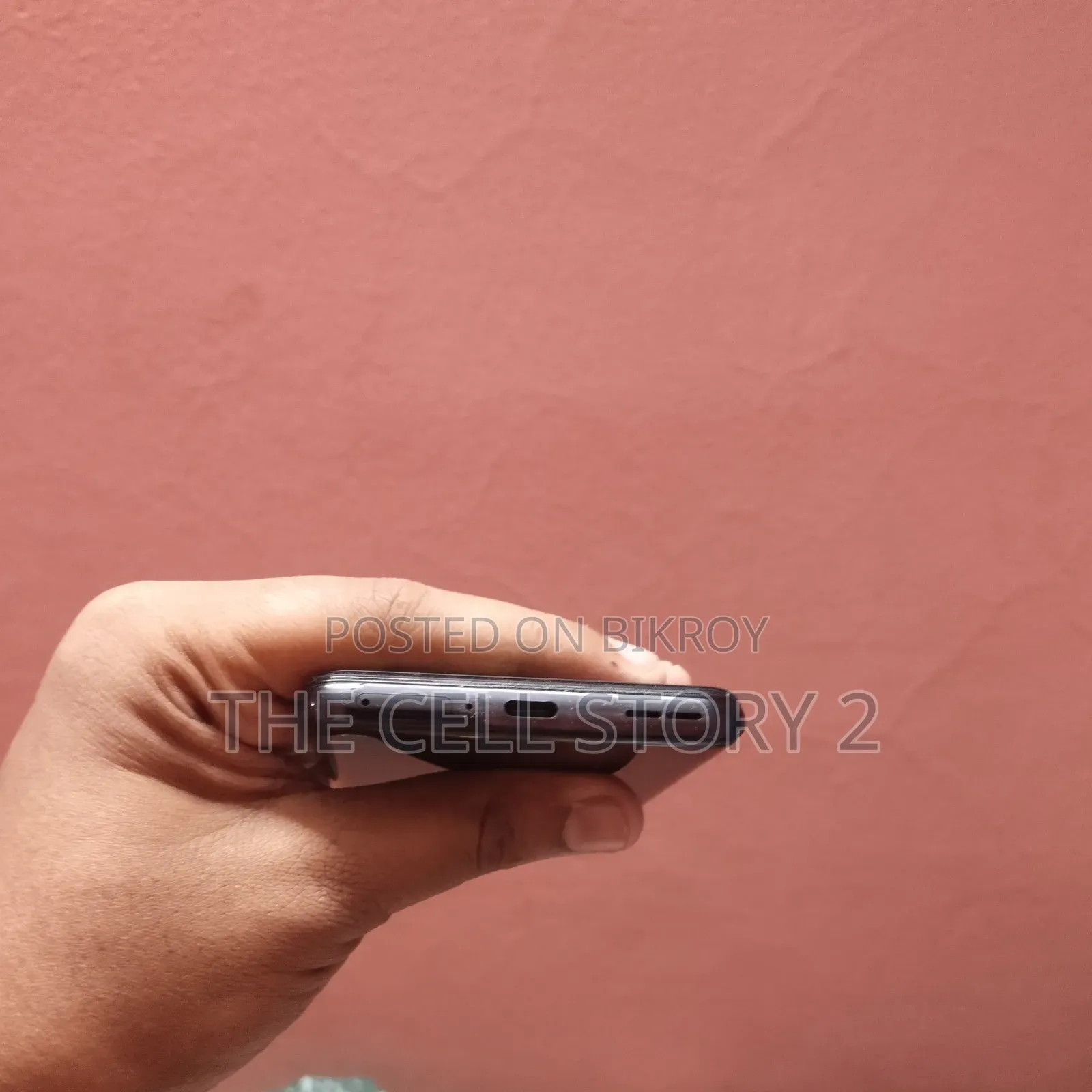 ওয়ানপ্লাস ৯ ১২৮ জিবি কালো