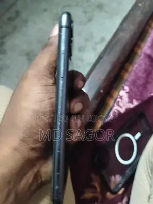 Apple iPhone 11 64 GB Black