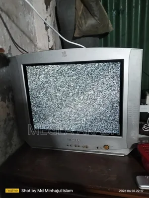 Must be received from Atabasa, this is an original Singer TV, delivery is not provided