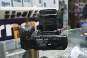 Canon 5d Mark 2 Camera With 38-76mm Lens