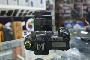 Canon 5d Mark 2 Camera With 38-76mm Lens