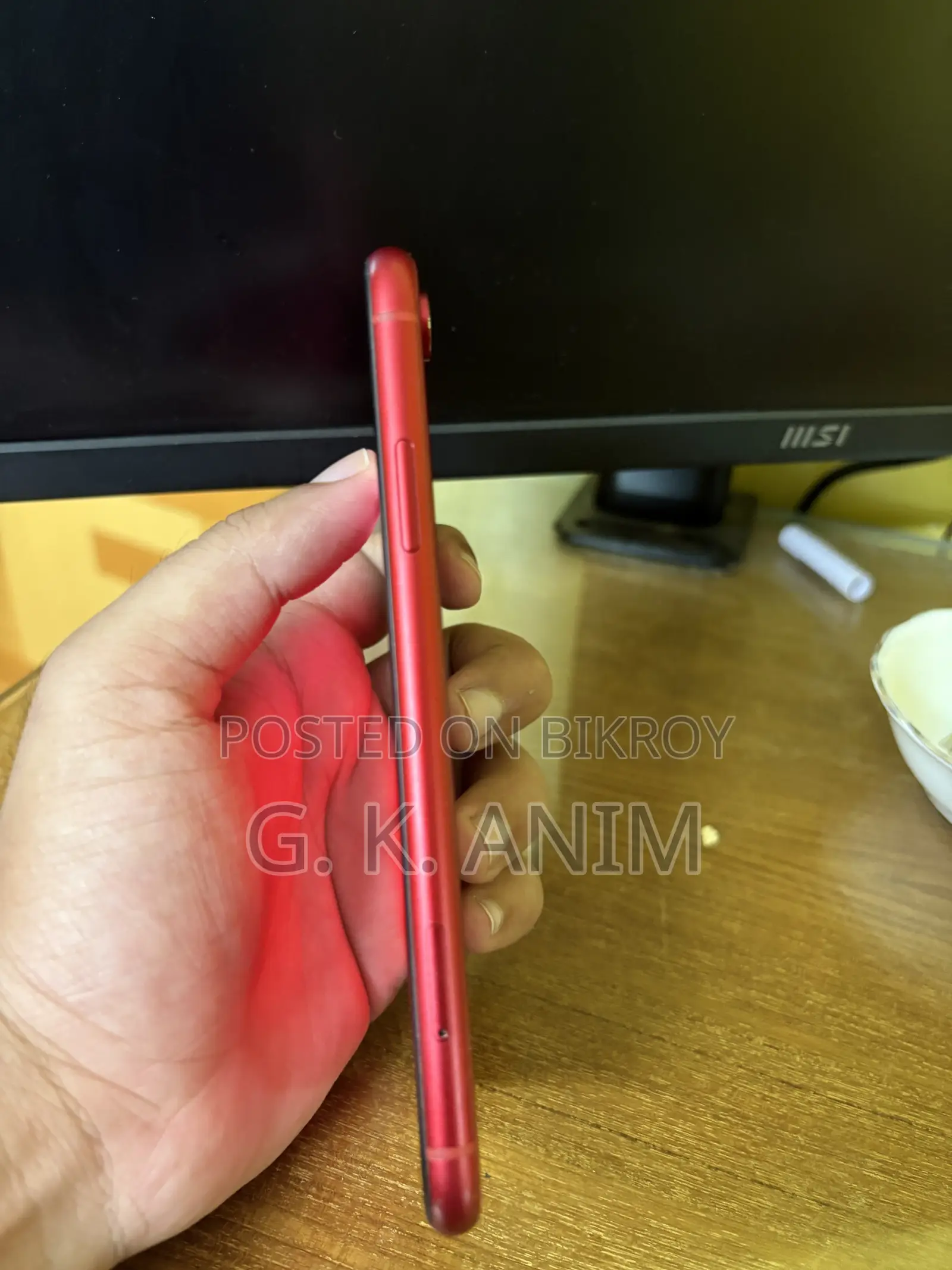 Apple iPhone XR 64 GB Red