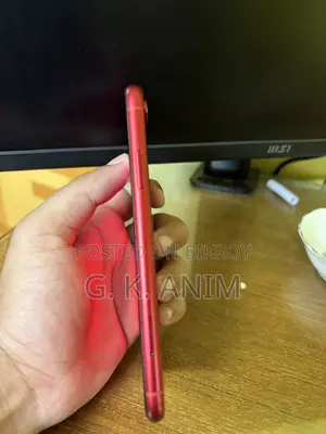 Apple iPhone XR 64 GB Red
