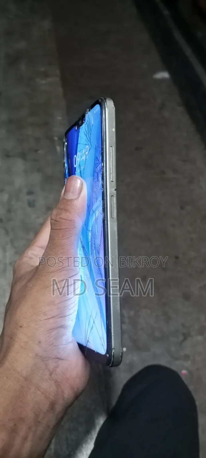 Itel A50 128 GB Yellow