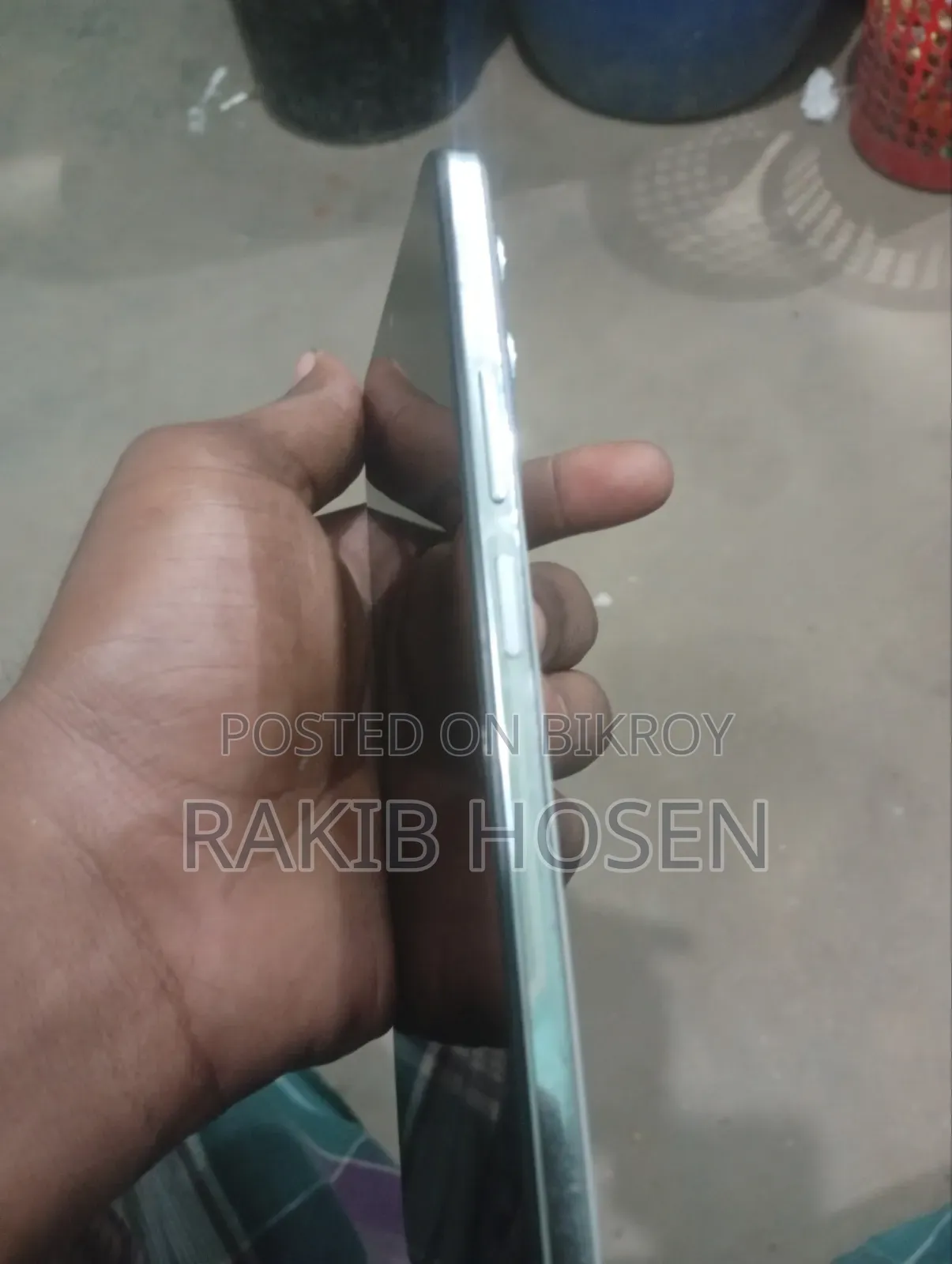 Vivo Y29 128 GB Silver