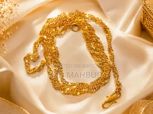 8.5 Aana Gold Necklace