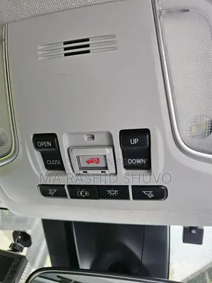 Toyota Prius 2018 Pearl