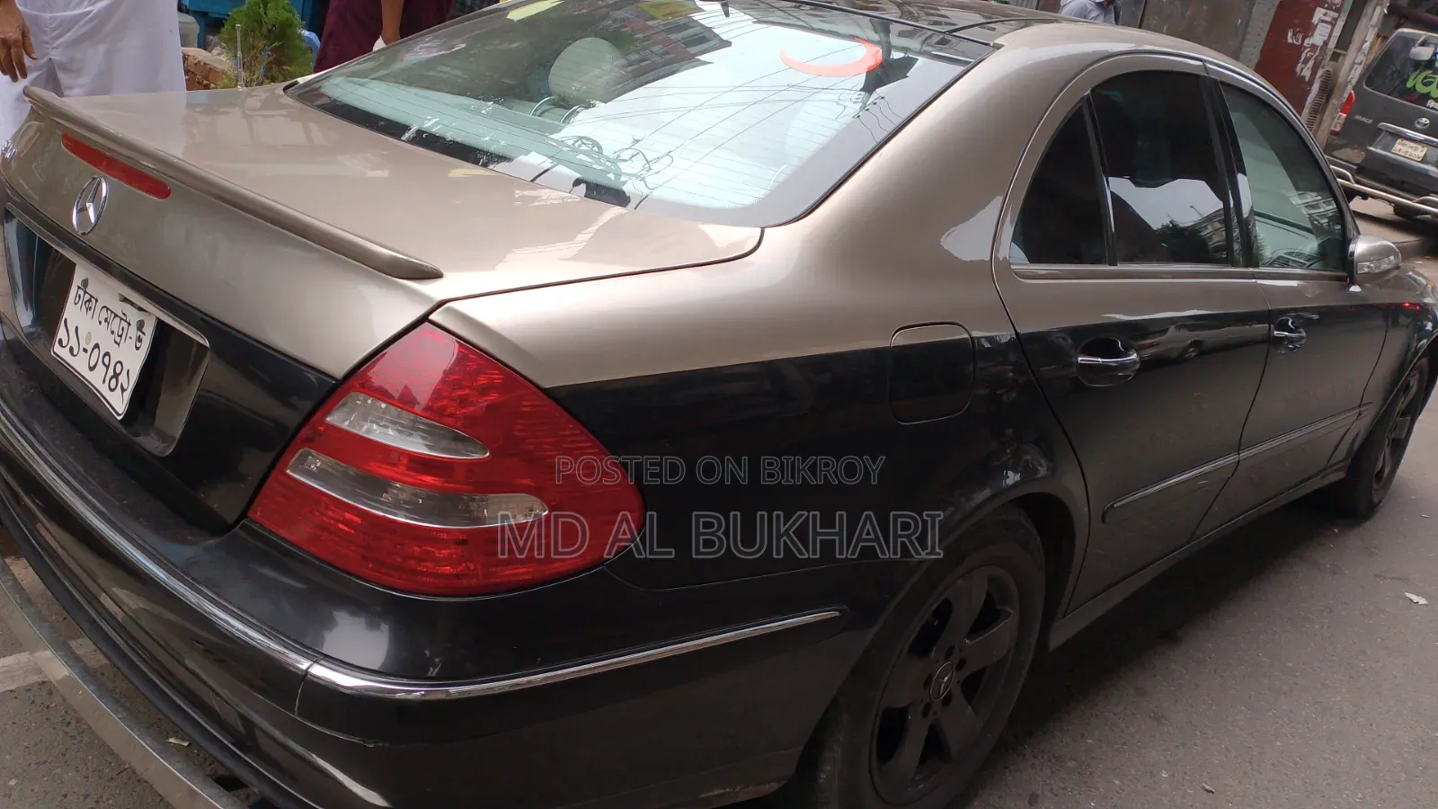 Mercedes-Benz E240 2011 Silver