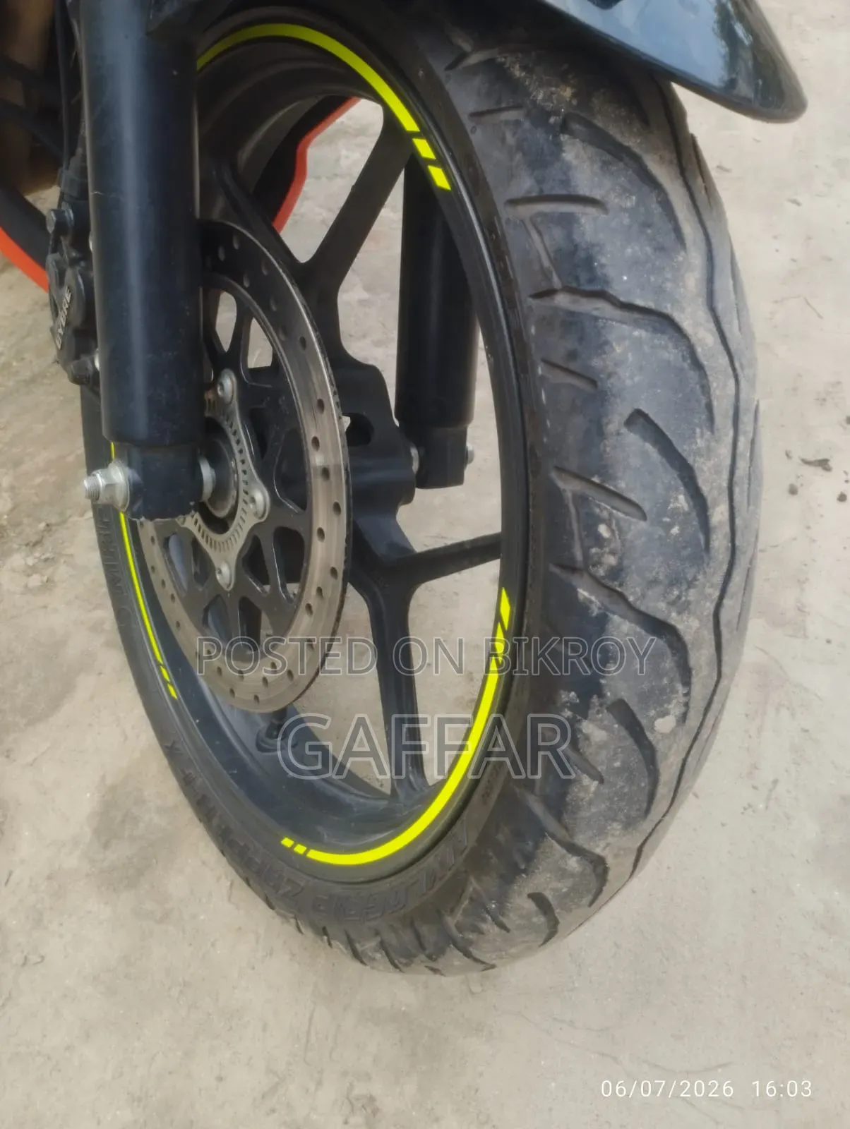 Suzuki Gixxer Fi ABS 2024 Silver