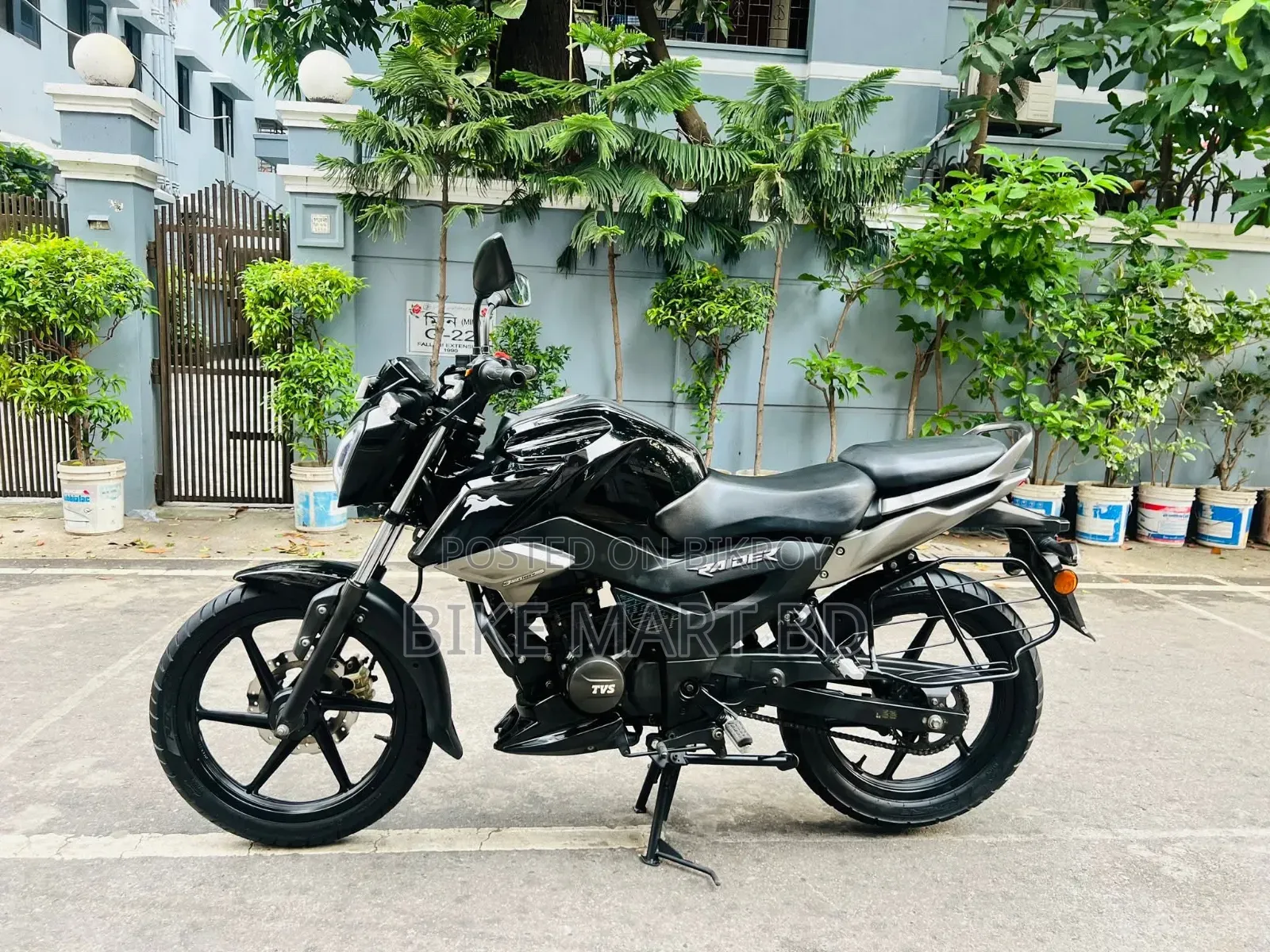 TVS Raider 125 2023 Black