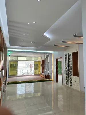 বসুন্ধরায় ৩ বেডরুমের ফার্নিশড অ্যাপার্টমেন্ট বিক্রির জন্য