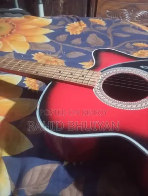 গিটার বিক্রির জন্য !
