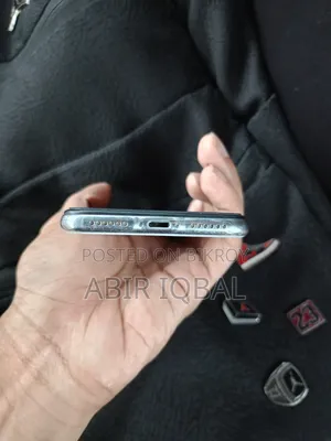 Apple iPhone X 64 GB White