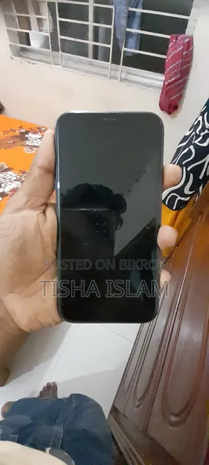 Apple iPhone 11 64 GB Black