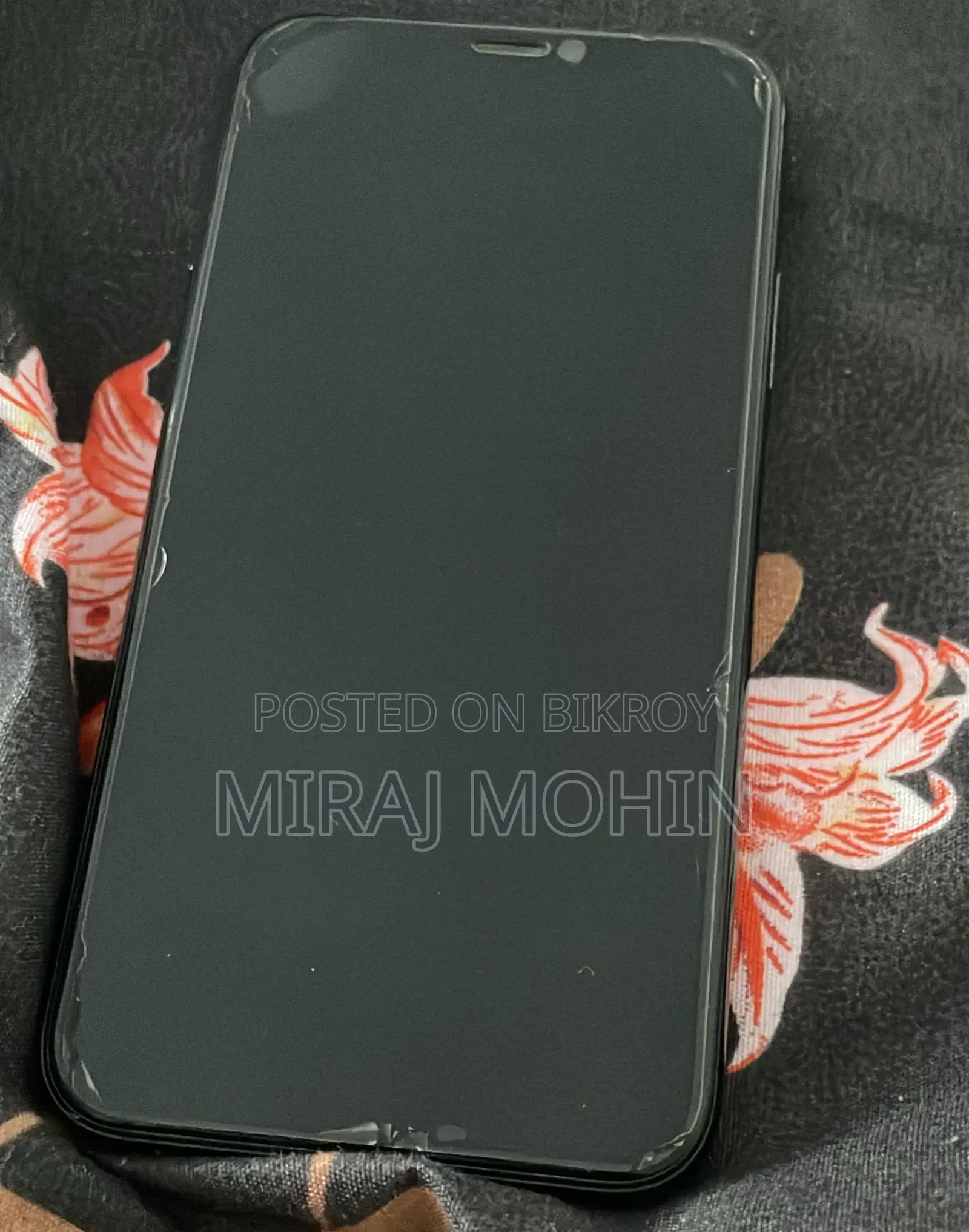 অ্যাপল আইফোন এক্সএস ৬৪ জিবি ব্ল্যাক